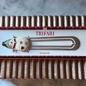 TRIFARI VTG snowman bookmark box rhinestone silver tone winter frosty snow gift